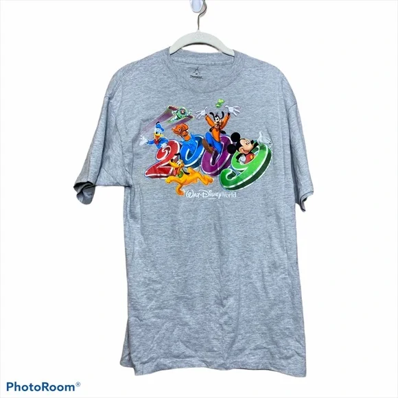 Disney parks 2009 gray short sleeve T-shirt Mickey - Picture 1 of 3